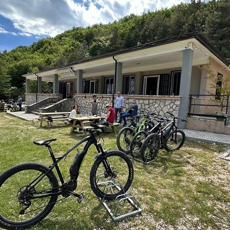 Orsa Maggiore Rifugio Campoli Appennino Εξωτερικό φωτογραφία